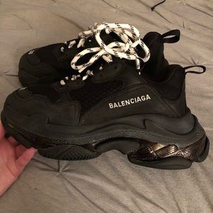 Balenciaga Triple S